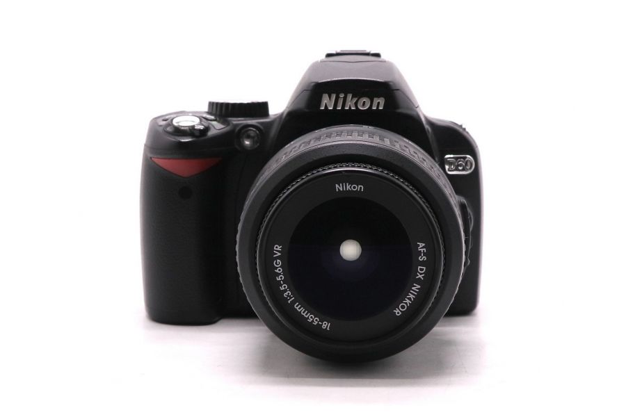 Фотокамера Nikon D60 kit (пробег 13270 кадров)