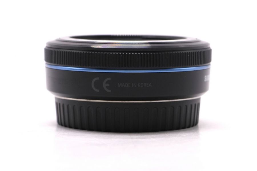 Объектив светосильный компактный Samsung 30mm f/2