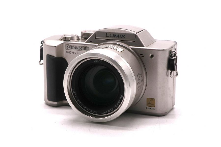 Фотокамера компактная Panasonic Lumix DMC-FZ2
