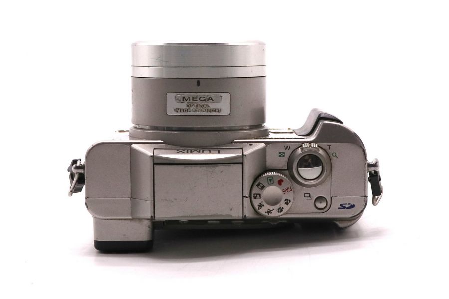 Фотокамера компактная Panasonic Lumix DMC-FZ2