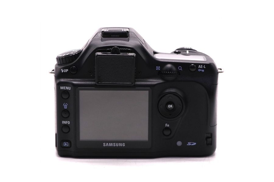 Фотокамера Samsung GX-1L body (пробег 9525 кадров)