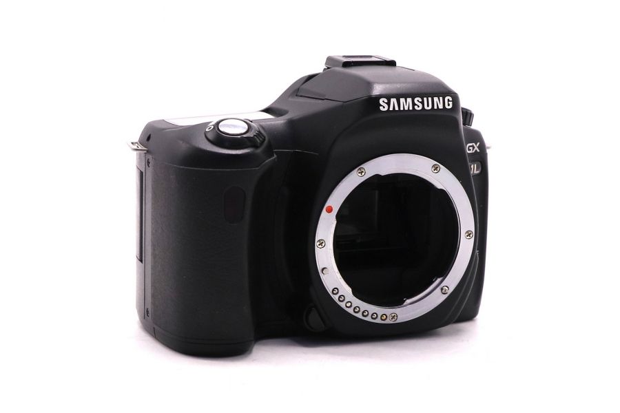 Фотокамера Samsung GX-1L body (пробег 9525 кадров)