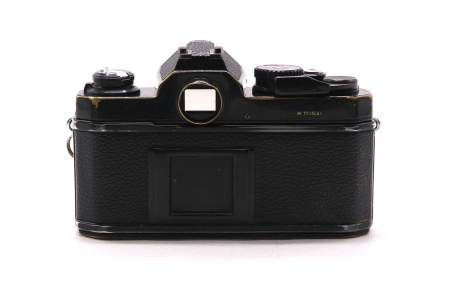 Зеркальный фотоаппарат Nikon FM2 body black