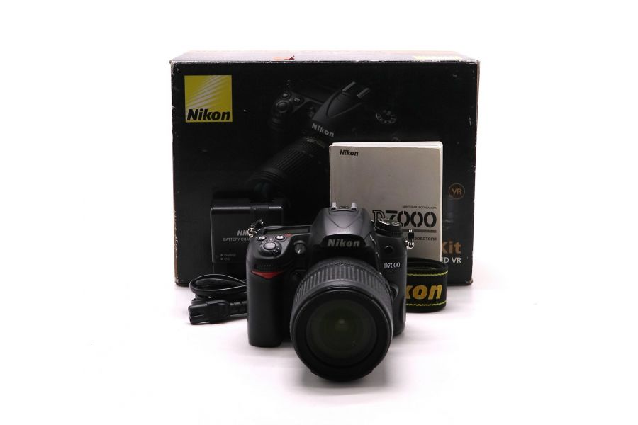 Nikon D7000 kit в упаковке (пробег 89800 кадров)