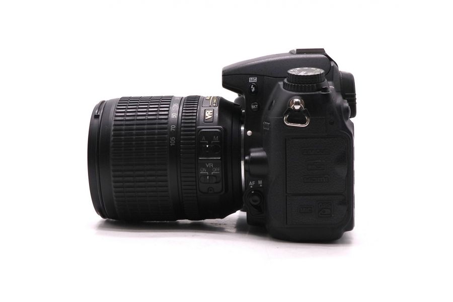 Nikon D7000 kit в упаковке (пробег 89800 кадров)