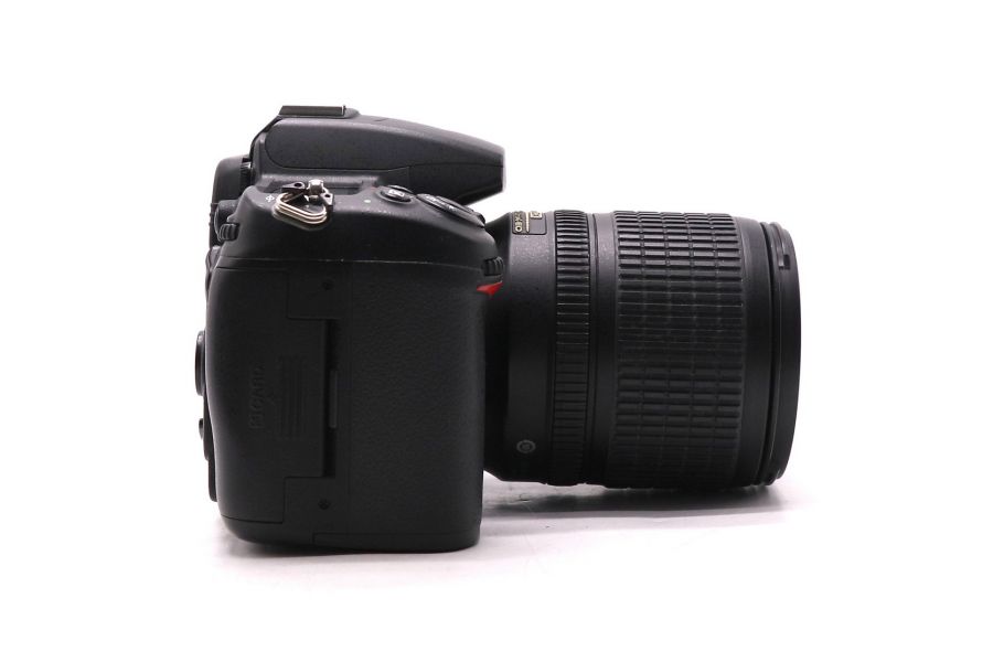 Nikon D7000 kit в упаковке (пробег 89800 кадров)