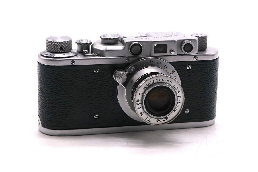 Фотоаппарат Зоркий + Индустар 22 П зеленый