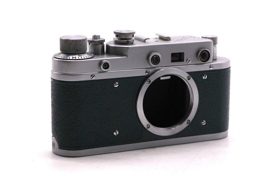 Пленочный фотоаппарат Зоркий С зеленый (СССР)