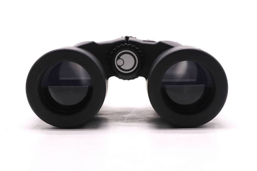 Бинокль Levenhuk Karma 6.5x32 в упаковке