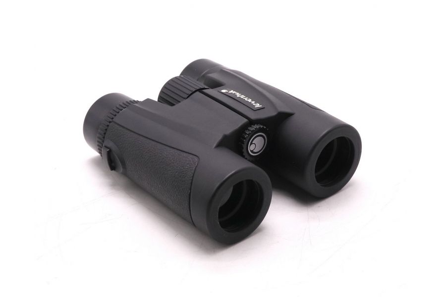Бинокль Levenhuk Karma 6.5x32 в упаковке