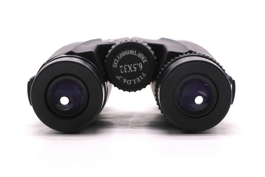 Бинокль Levenhuk Karma 6.5x32 в упаковке