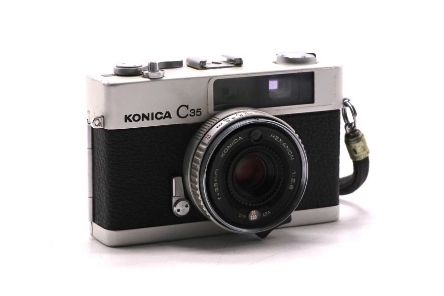 Компактный пленочный фотоаппарат Konica C35