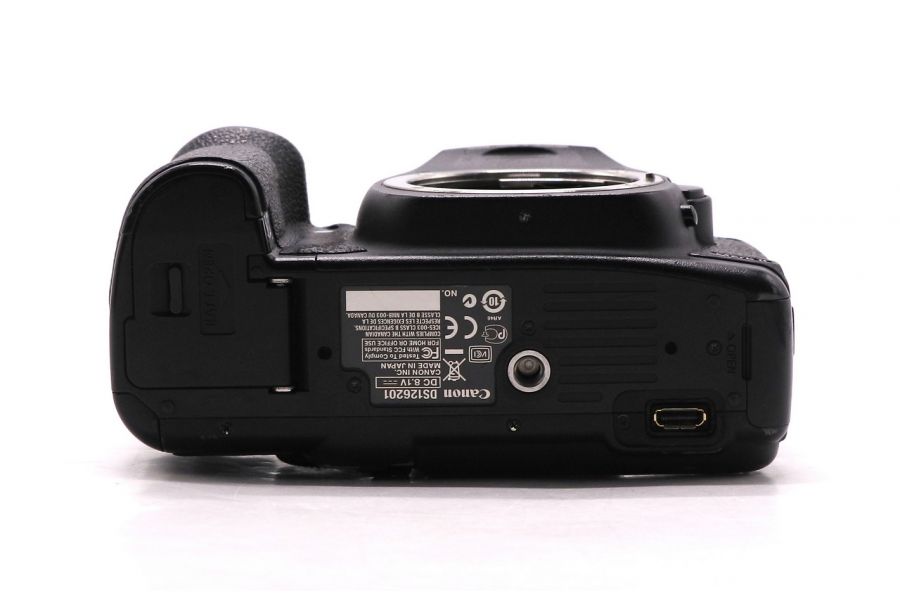 Canon EOS 5D Mark II body (пробег 493490 кадров)
