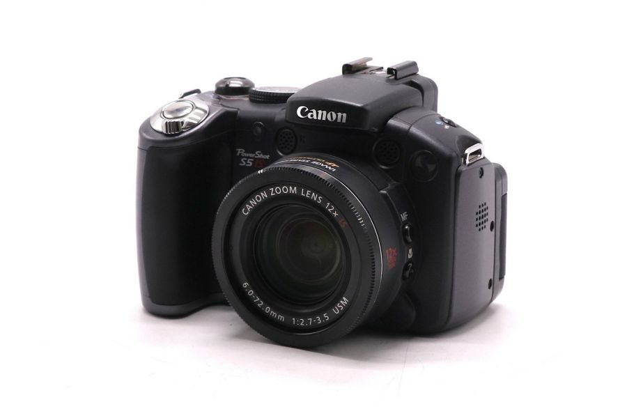 Фотоаппарат Canon PowerShot S5 IS в упаковке