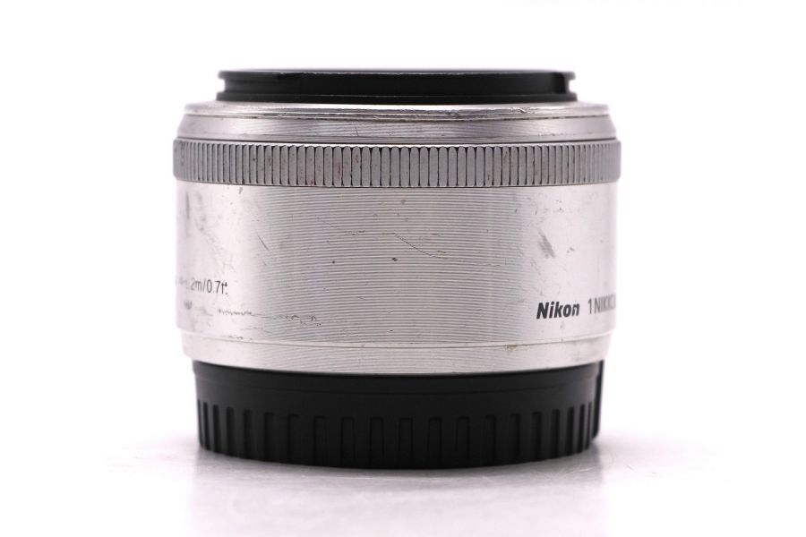 Объектив компактный Nikon 18.5mm f/1.8 Nikkor 1