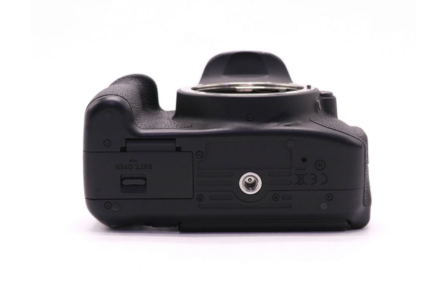 Canon EOS 700D body (пробег 5310 кадров)
