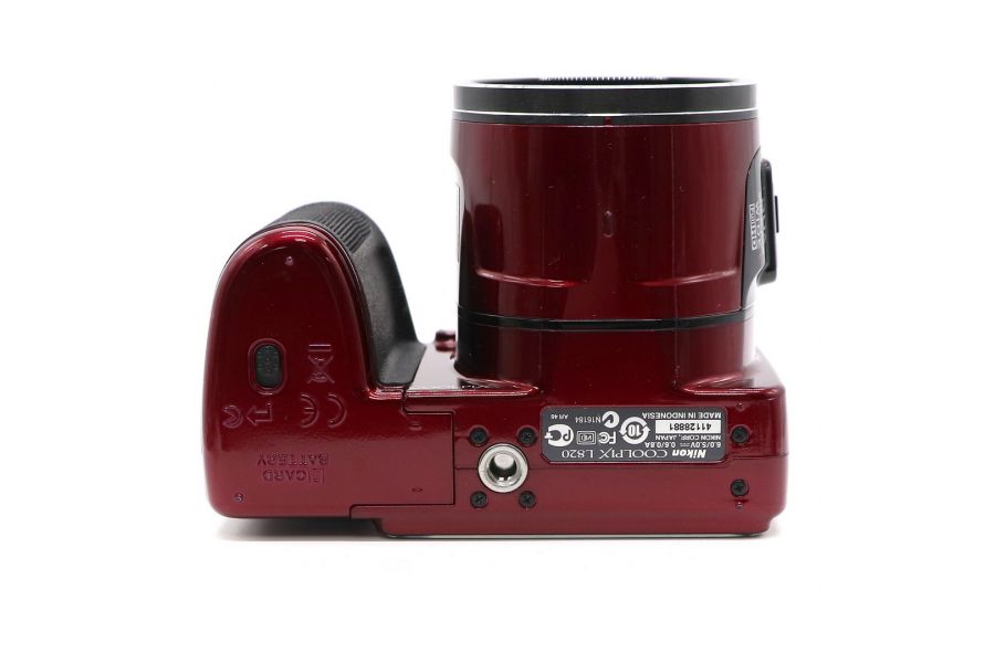 Компактная фотокамера Nikon Coolpix L820