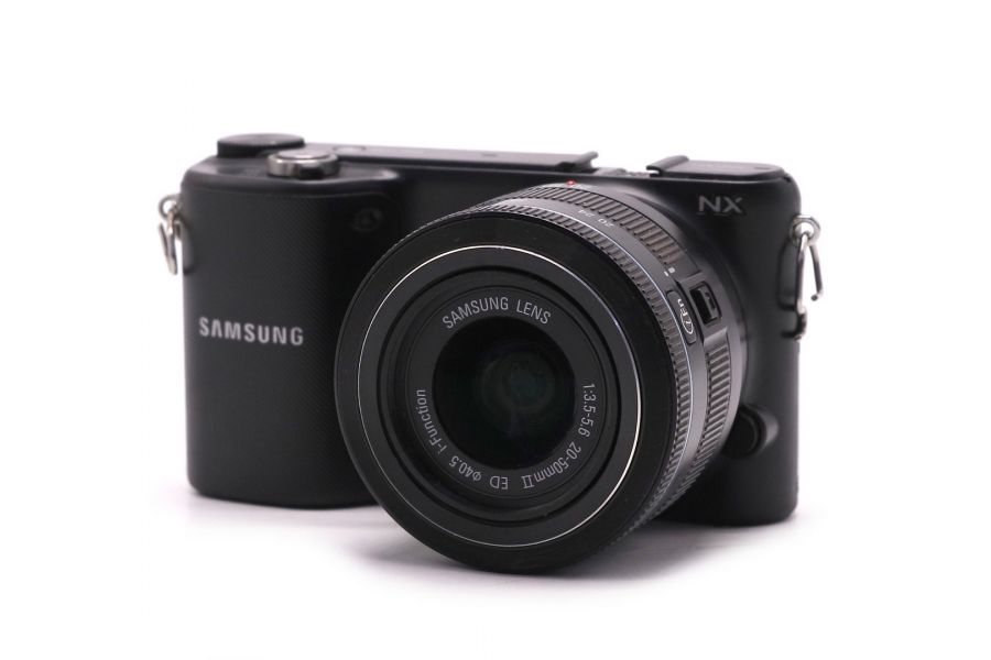 Компактный фотоаппарат Samsung NX2000 kit