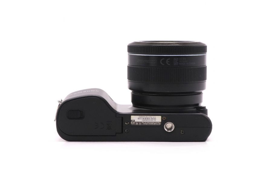 Компактный фотоаппарат Samsung NX2000 kit