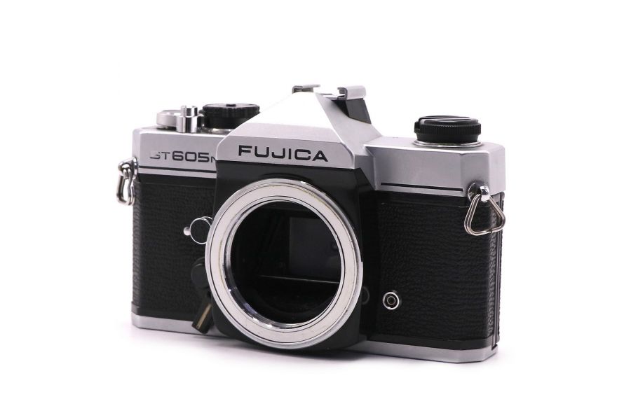 Плёночная зеркальная камера Fujica ST605 body