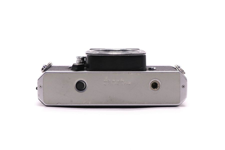 Плёночная зеркальная камера Fujica ST605 body