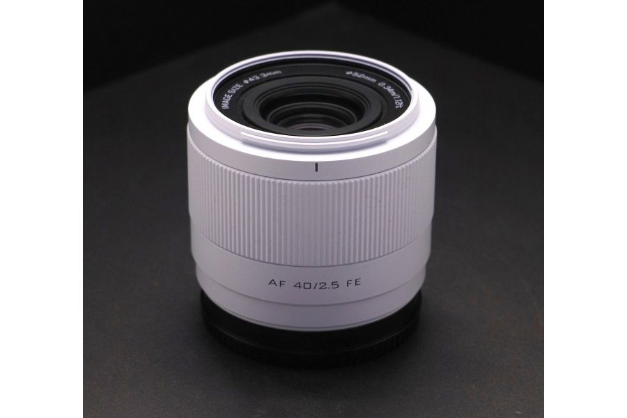 Viltrox AF 40mm f/2.5 for Sony E белый в упаковке
