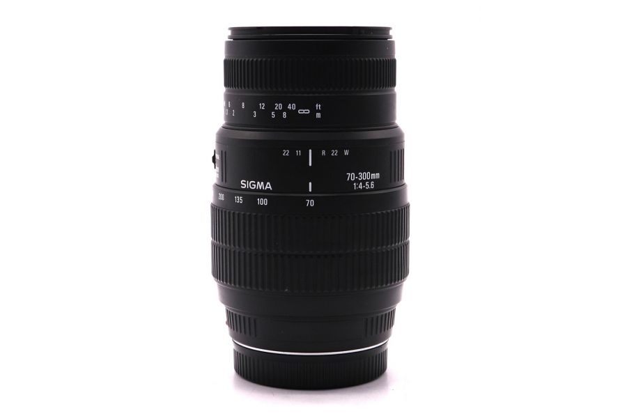 Объектив Sigma AF 70-300mm f/4-5.6 Macro for Sony A