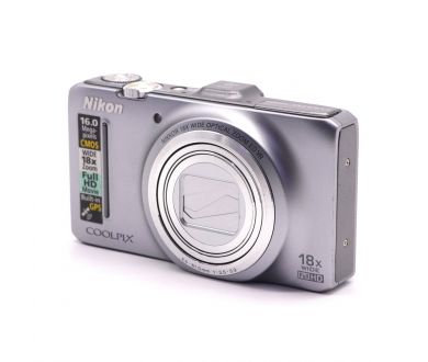 Компактный фотоаппарат Nikon Coolpix S9300