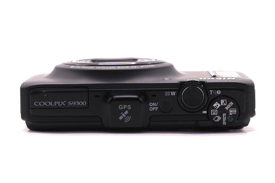 Компактный фотоаппарат Nikon Coolpix S9300