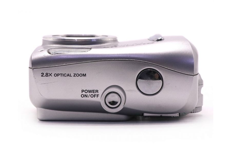 Компактный цифровой фотоаппарат Olympus FE-100