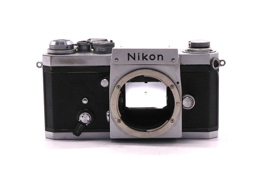 Пленочный зеркальный фотоаппарат Nikon F body