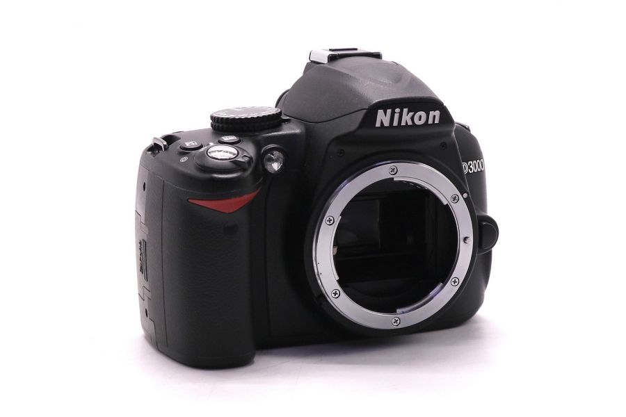 Зеркальная камера Nikon D3000 body в упаковке