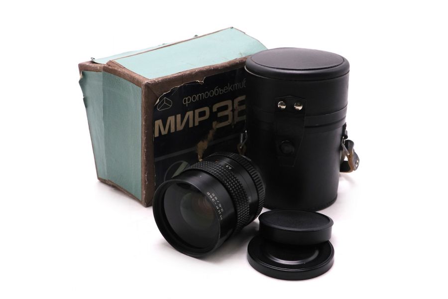 Объектив Мир-38Б 3,5/65 в упаковке (СССР, 1990)