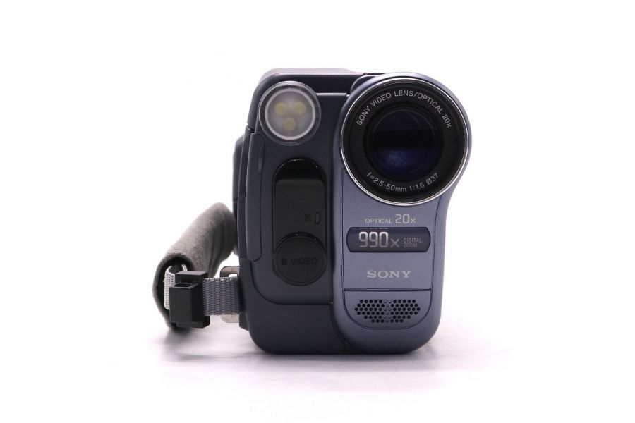 Аналоговая видеокамера Sony CCD-TRV428E Handycam