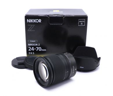Объектив Nikon 24-70mm f/4 S Nikon Z в упаковке