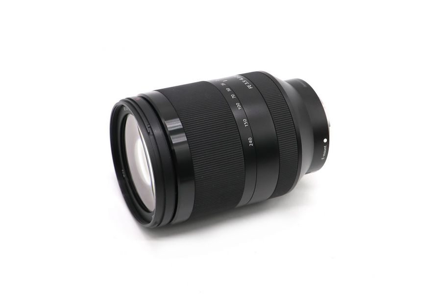 Зум-объектив Sony FE 24-240mm f/3.5-6.3 OSS