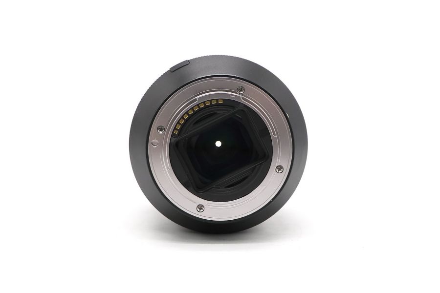 Зум-объектив Sony FE 24-240mm f/3.5-6.3 OSS