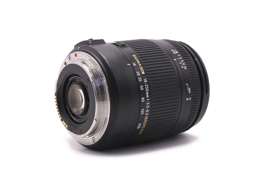 Объектив Sigma AF 18-250mm f/3.5-6.3 DC OS HSM Macro для Canon