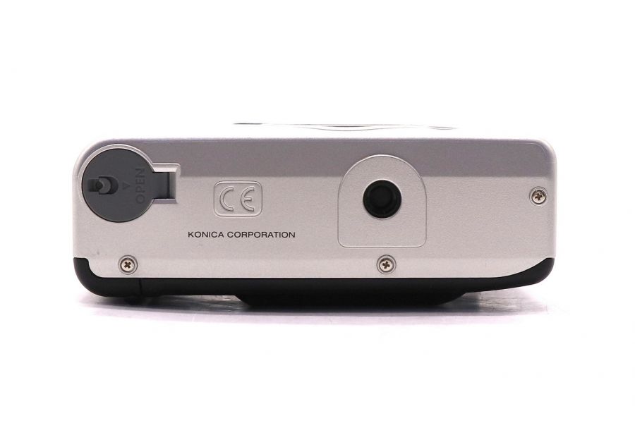 Компактная плёночная камера Konica Z-up 80e