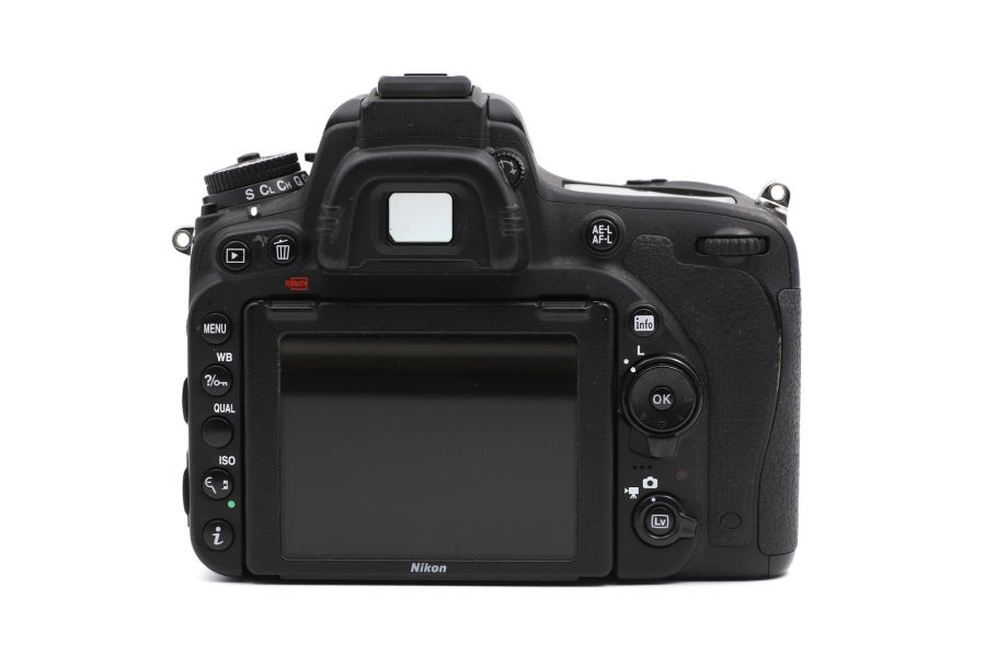 Nikon D750 body в упаковке (пробег 130645 кадров)