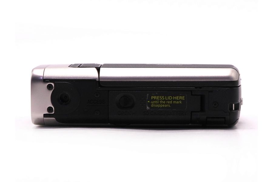 Видеокамера компактная цифровая Panasonic SDR-SW20