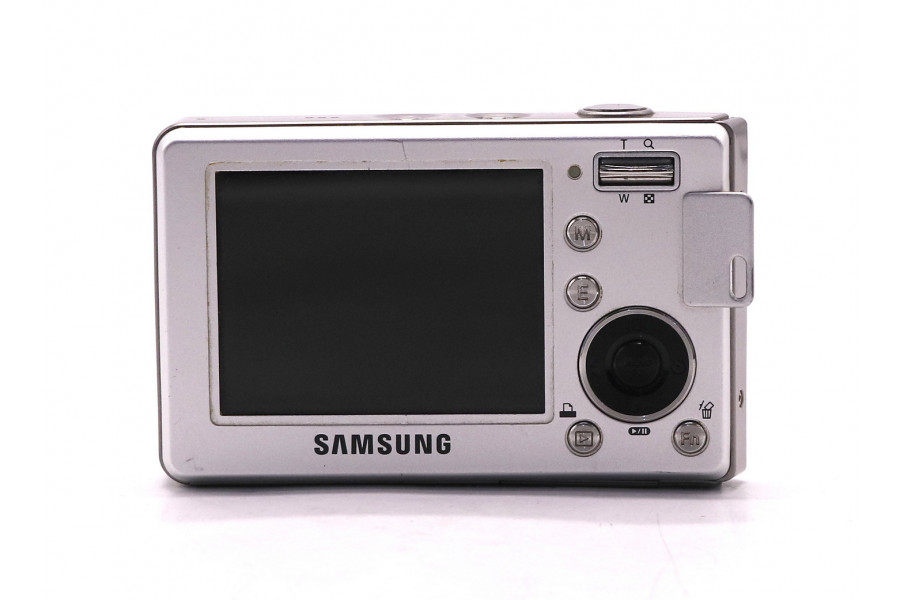 Компактный цифровой фотоаппарат Samsung L83T