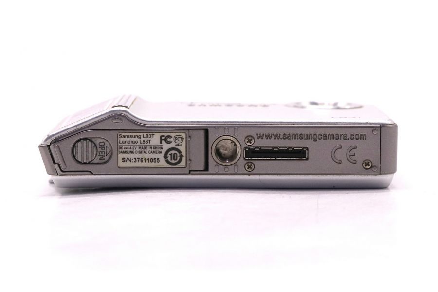 Компактный цифровой фотоаппарат Samsung L83T