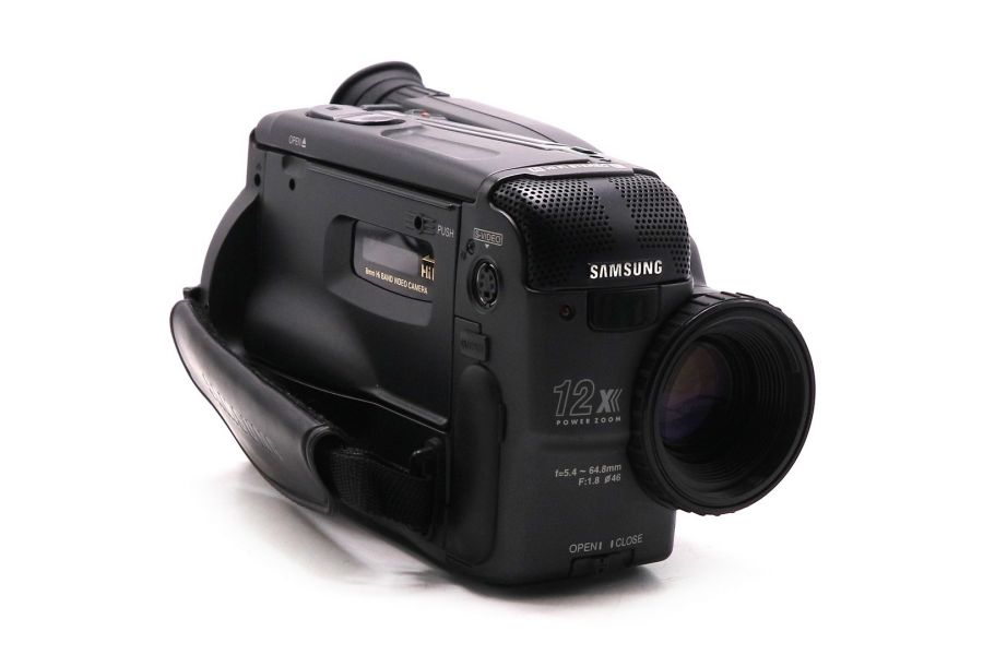 Видеокамера аналоговая Samsung VP-H65 Hi8