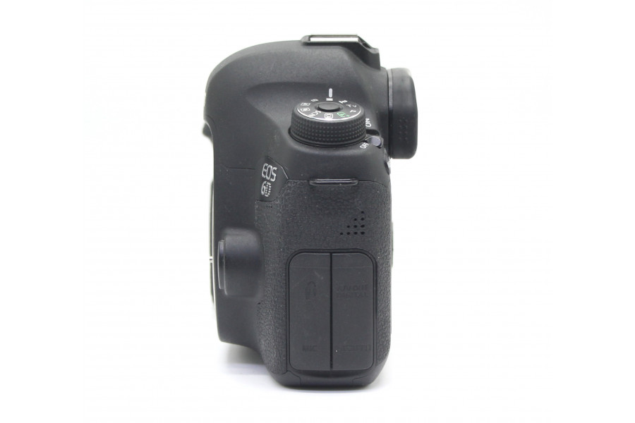 Фотокамера Canon EOS 6D body (пробег 4000 кадров)