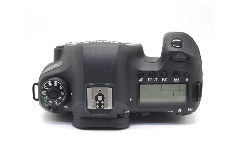 Фотокамера Canon EOS 6D body (пробег 4000 кадров)