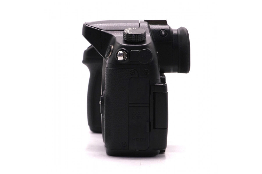 Panasonic Lumix DMC-GH4 body в упаковке (пробег 1900 кадров)