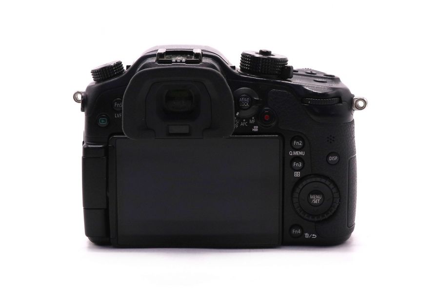 Panasonic Lumix DMC-GH4 body в упаковке (пробег 1900 кадров)