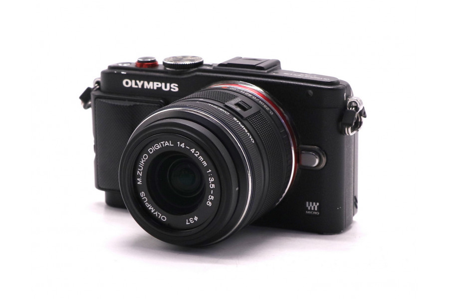 Olympus Pen E-PL6 kit в упаковке (пробег 7990 кадров)