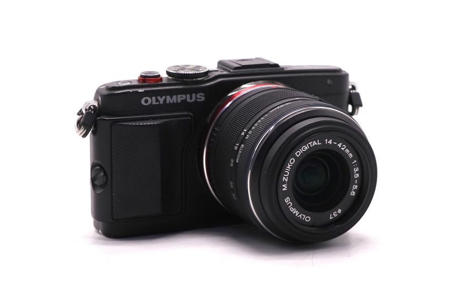 Olympus Pen E-PL6 kit в упаковке (пробег 7990 кадров)